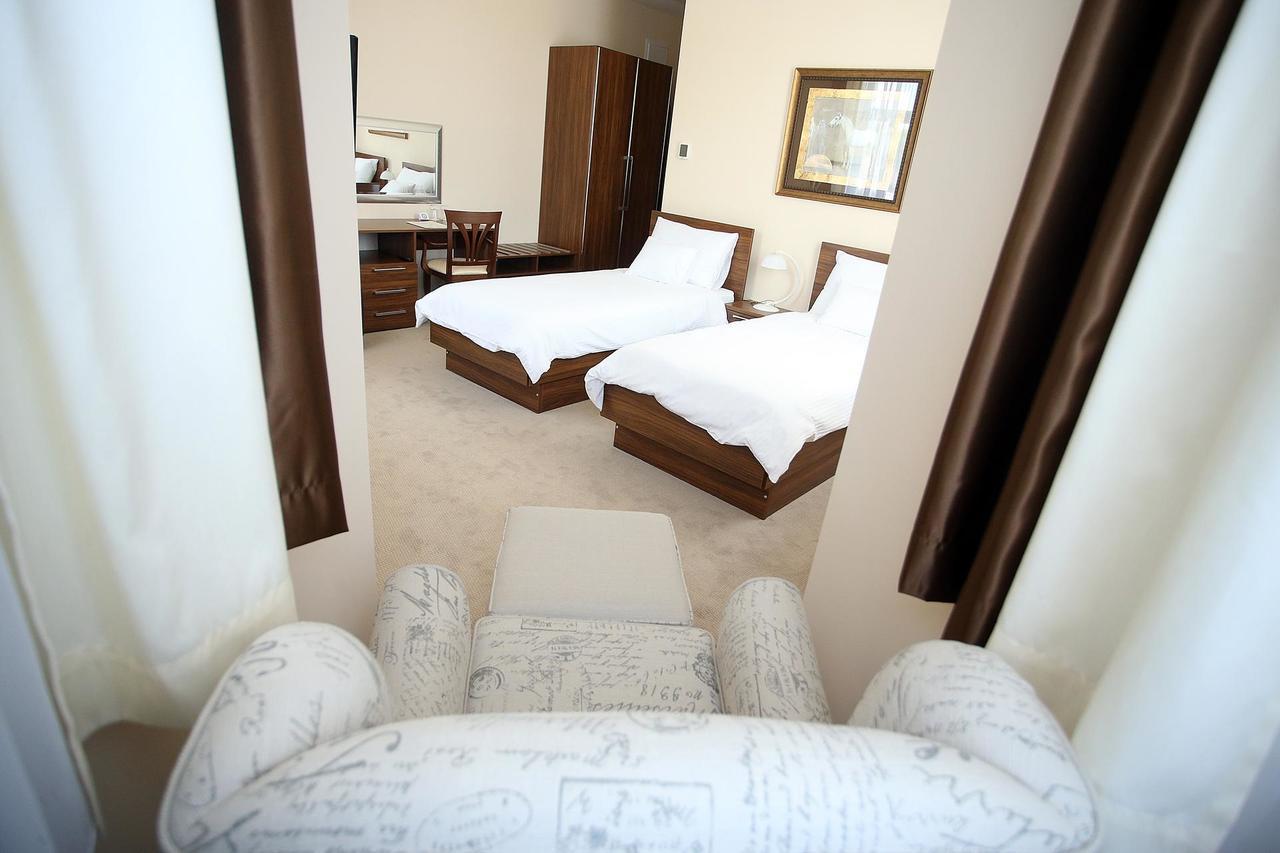 Hotel Maroon 萨格勒布 外观 照片